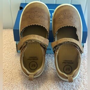 Stride Rite Mary Jane’s 10c